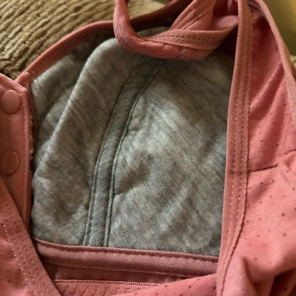 Pink Lace Trim Bra - Picture 5 of 6